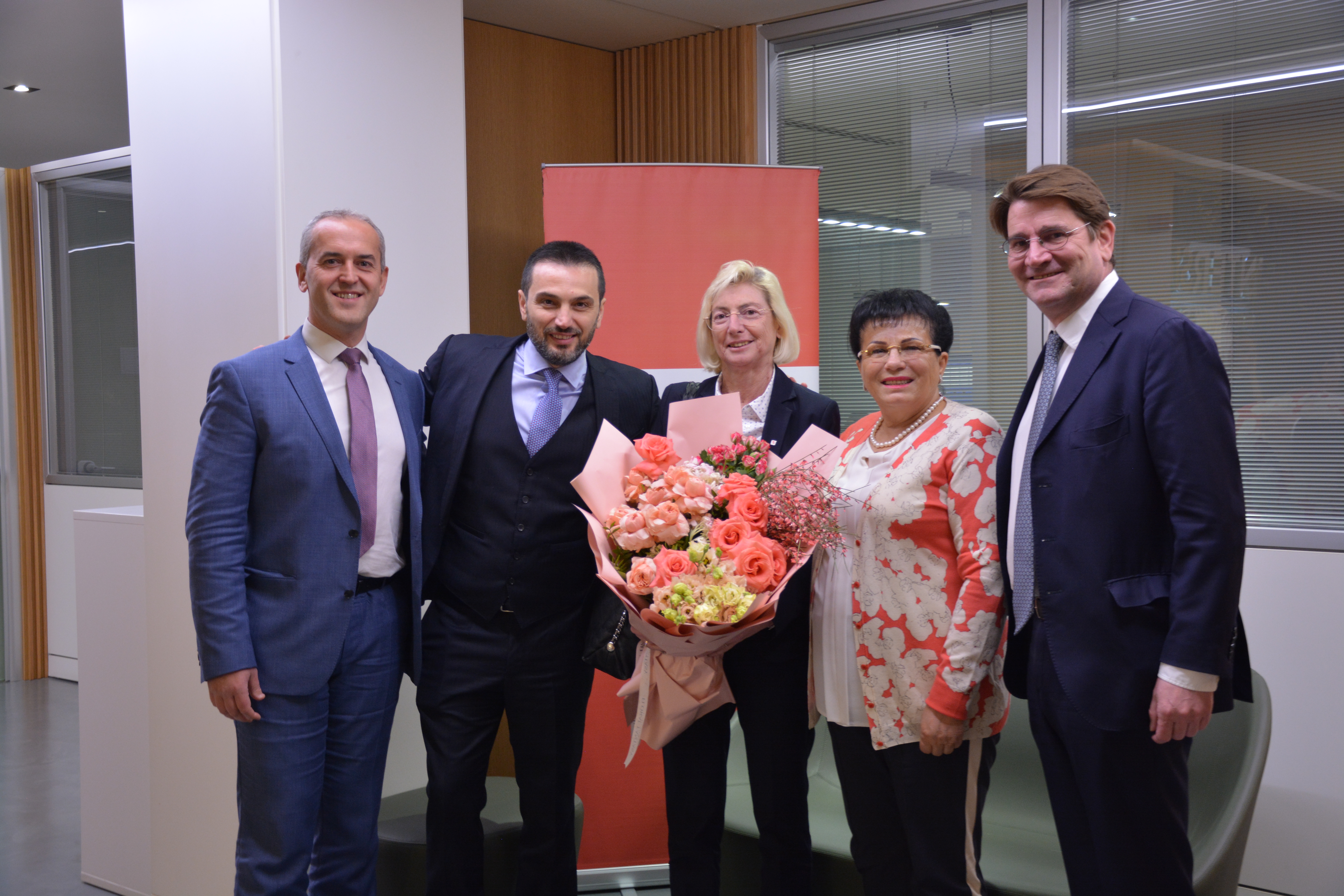 Vizita e Znj. Elisabeth Stadler në zyrat qendrore të INTERSIG VIG 